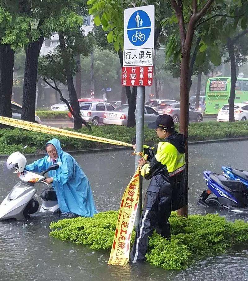 豪雨擾台!台中等6縣市24日停班停課情況看這裡