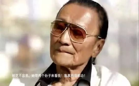 張柏芝帶兒子理髮後神似謝霆鋒,兒子卻這樣形容父親!謝賢聽後老淚縱橫!