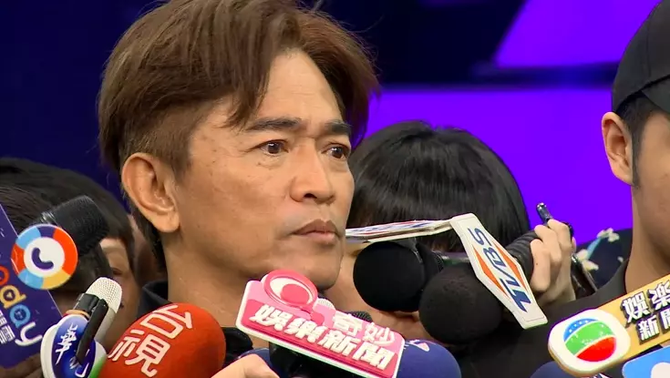 吳宗憲兒子女友大曝光!! 樣貌極似美人魚林允~網民:怪不得為了她揚言要炸市政府啦~