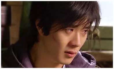 媳婦總和媽吵架,我選擇離婚,三年後見一個小男孩,我求前妻復婚