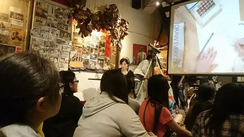 她的作品在臺灣被嫌「抄襲+醜」,到法國參展後卻「震驚全場」:她的作品真的不簡單!
