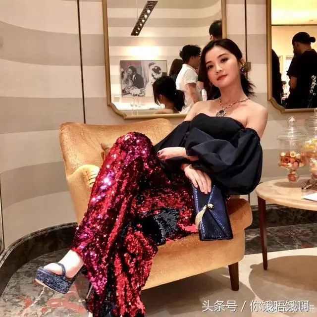 鄭秀文瘦到皮帶要扣最後一個孔,蔡卓妍阿Sa胖到肚腩都跑出來了!