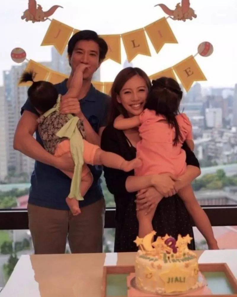 【王力宏的兒子出生了!】在 IG 曬出「三人合照」Sweet到爆?還留言公開 "情敵" 的名字~