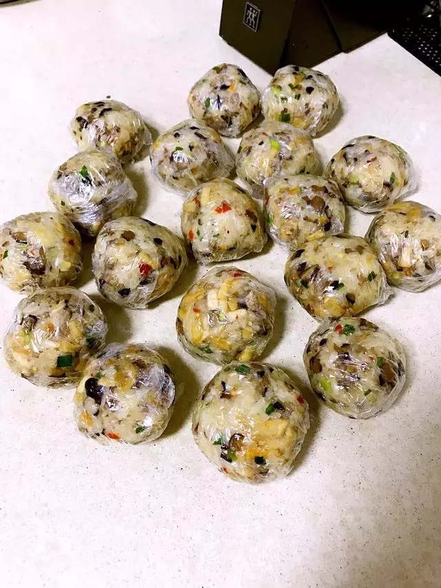 愛吃糯米雞飯的要收藏,學會這種糯米雞飯做法,3斤糯米都不夠吃!