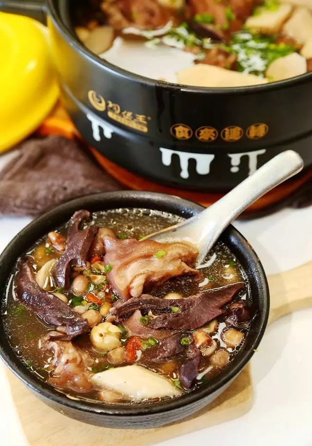 這是一碗長壽湯,「3+3+3」秘方,養心補血益氣,秋天要多喝