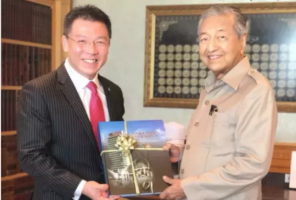 敦馬倪可敏親切會面 共議大馬新變