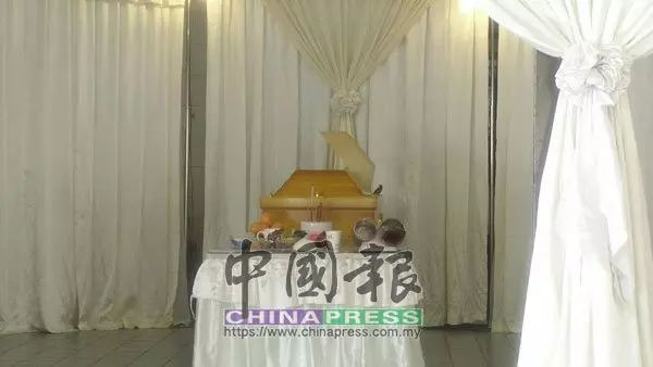 為什麼不讓我先死……譚偉榮母親哭斷肝腸