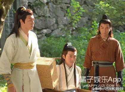 還記得「學警系列」中的李伯翹嗎?他現在的樣子你還認識嗎?
