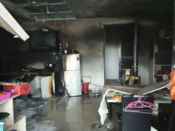 為救2妹衝廚房滅火不果姐姐逃生不慎墜樓身亡