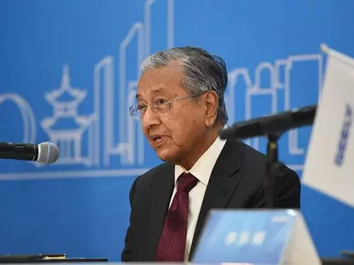 《消息最新》訪華時向中國借貸?敦馬出面回應了