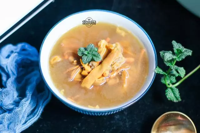這碗湯,每週必喝一頓,貴是很貴,但營養高,很值!