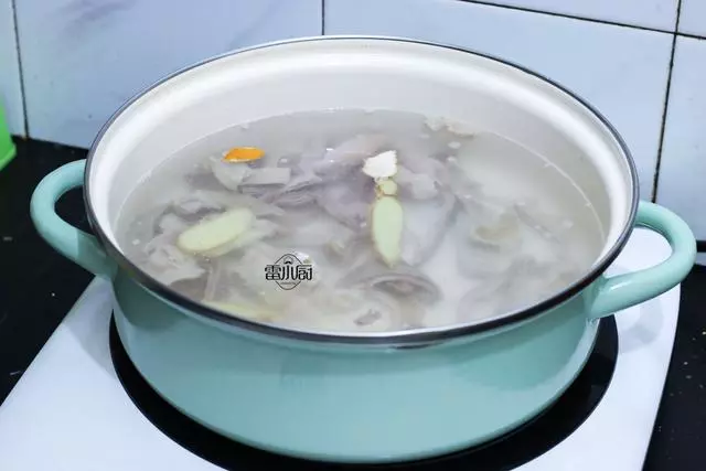 這碗湯,每週必喝一頓,貴是很貴,但營養高,很值!