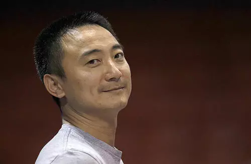 放棄美國榮譽!「男版郎平」回歸,體操姑娘有了金牌和笑容