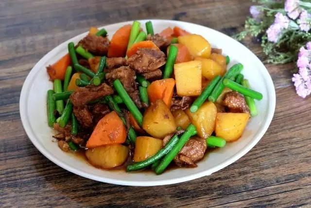 牛肉這麼做,香噴噴好吃極了,做法超簡單,一看就會!