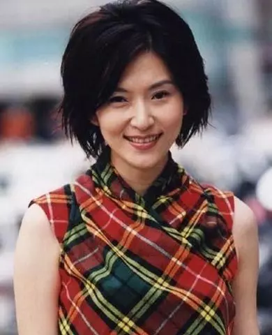 她的一生只有一個男朋友,但是現在52歲的他至今未婚!