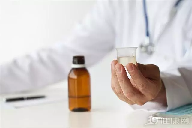 告誡:4類藥物都是家中「狠角色」!你卻把它們當是寶