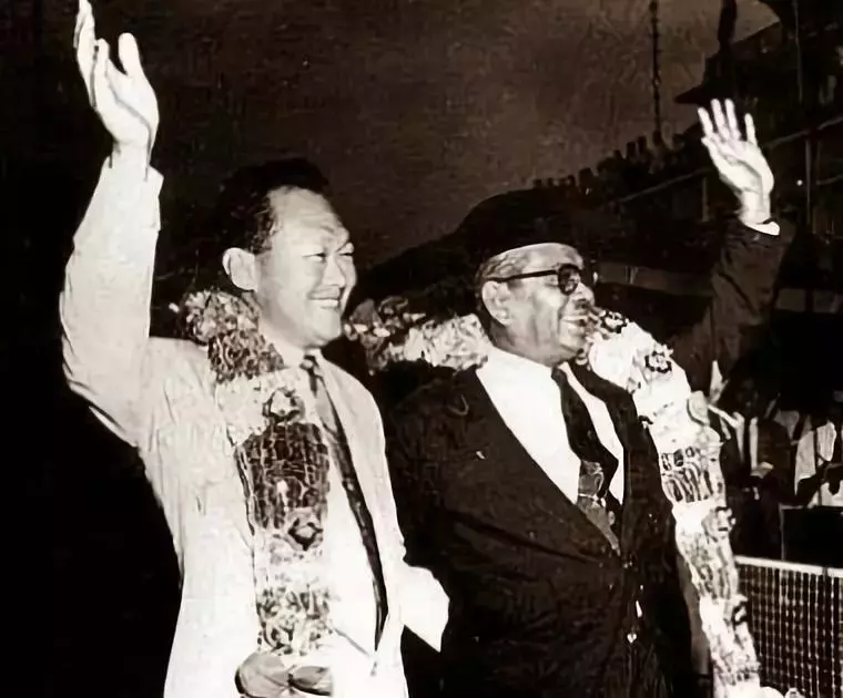 「新加坡,沒有未來!」 誰再說這句話,就甩這貼給他!