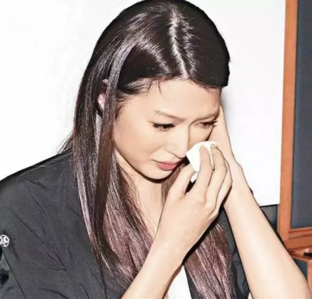 光速打臉!上午傳結婚下午就否認,所以這段豪門戀情是怎麼來的?