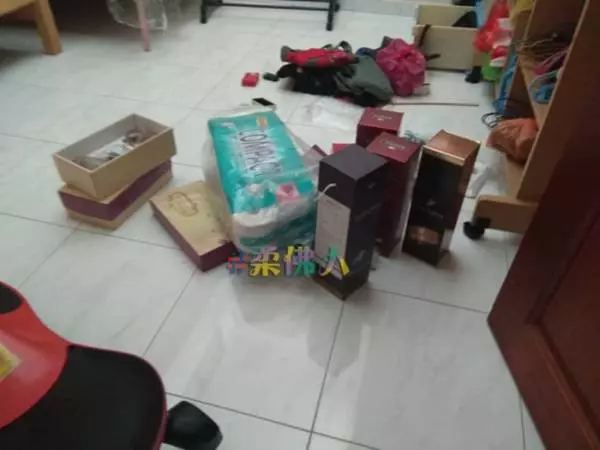 凌晨上廁所與小偷打照面 老夫婦驚覺住家進賊