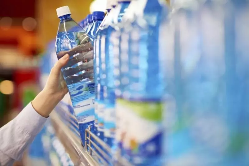 汽水、礦泉水都要抽10% SST?關稅局公布最新SST清單!