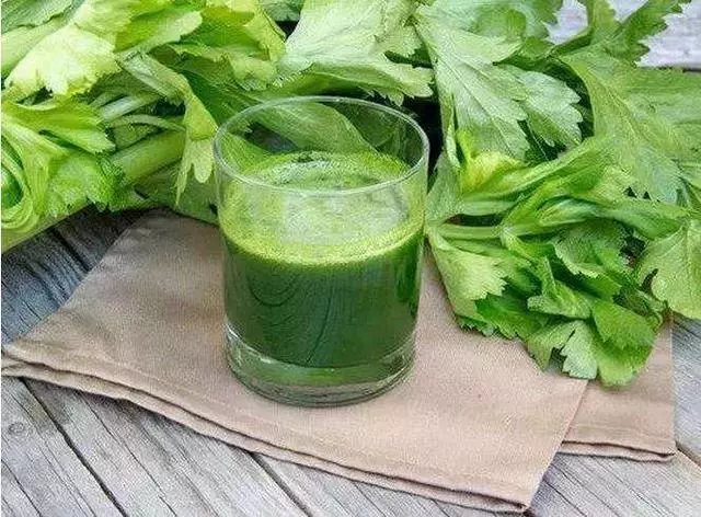 這幾種食物是「天然瀉藥」,經常吃一點,多年老便秘都好了
