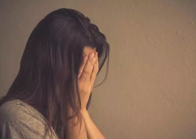 和老公買房,首付房貸都一起承擔,婆婆卻不同意房產證上加我名字,理由很好笑