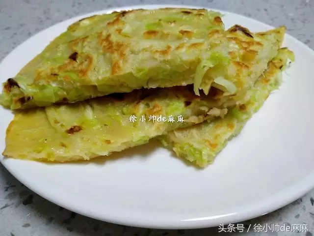 愛吃高麗菜的要收藏,學會這種特色做法,不吃撐都停不下嘴,太香了!