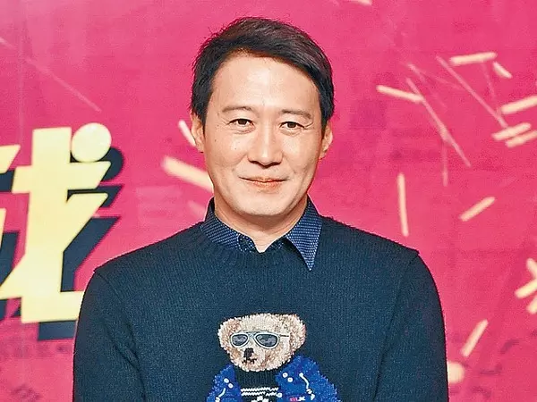 好Leon啊!51歲天王黎明愛女正面首曝光!簡直和爸爸餅印一樣啊!