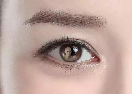 《延禧》海報眼珠暗藏玄機!放大一看才驚現人影, 魏瓔珞眼睛裡不是傅恆也不是皇上, 竟是TA!