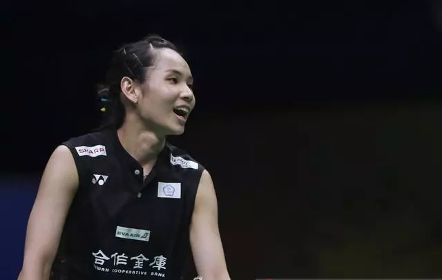 沖金!戴資穎完勝印度一姐晉級決賽,關鍵時刻開啟無敵模式!