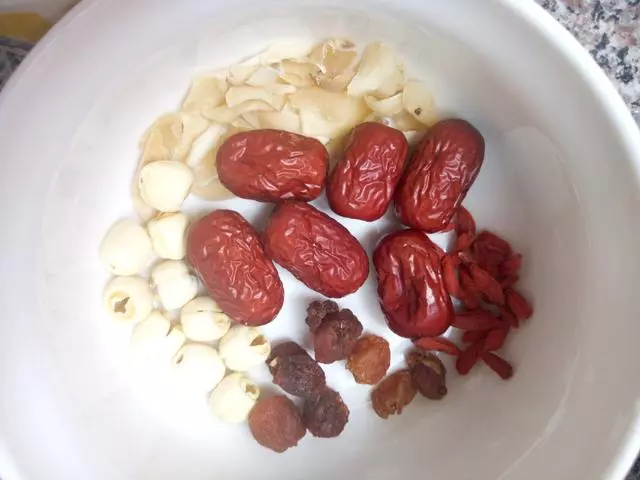 我的「凍齡秘方」,1天1碗,越喝越完美,肌膚如白雪!
