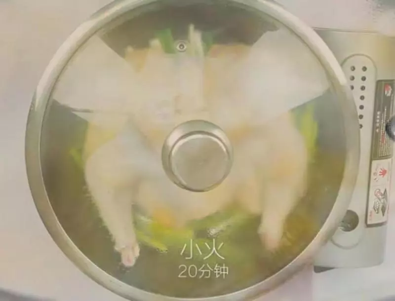 這道無水蔥油雞好吃又簡單,看一遍就會做,宴客家常都合適