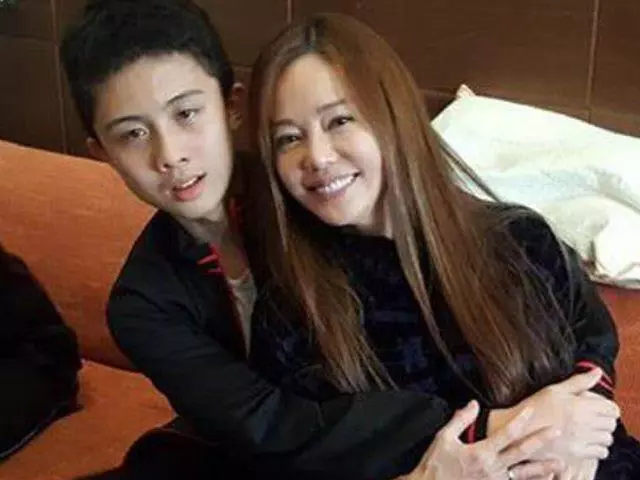 12歲斷奶,同房15年,又一女星用溺愛讓兒子鋃鐺入獄!