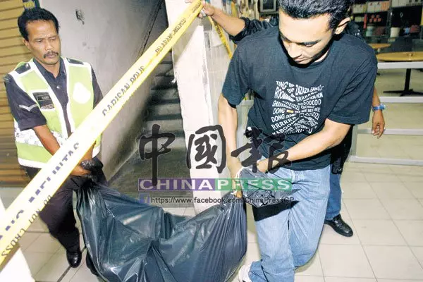 為兒子慶生,大馬父親親手將三名兒女勒斃,再上吊自殺,牆上兩段遺言,指明導火索