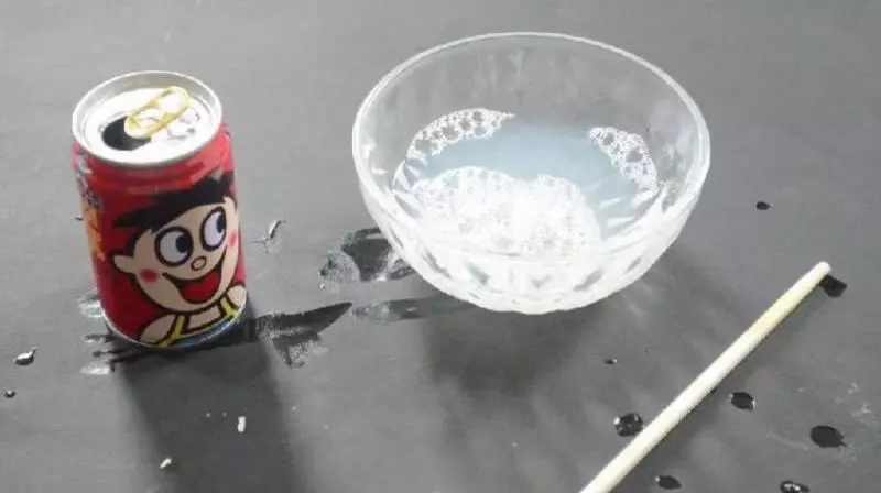 不用噴蚊油!房間裡放「這個」!蚊子再也不敢靠近了!