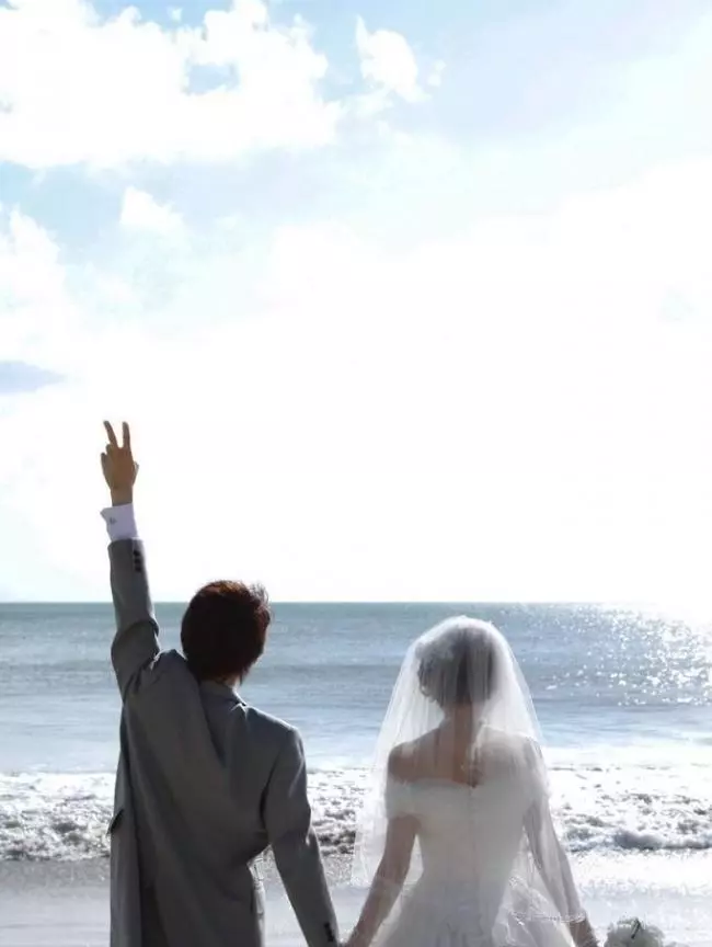 小姑子總離婚,再結婚我去送紅包,婆婆拿出紅包的錢,我能領會