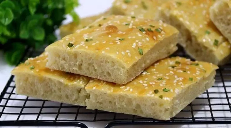 教你發麵餅的簡單做法,不用揉面,不用一滴油,鬆軟好吃!