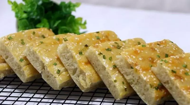 教你發麵餅的簡單做法,不用揉面,不用一滴油,鬆軟好吃!