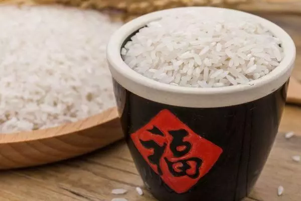 心理測試:哪個桶裝米更多?測你這輩子財富有多強!