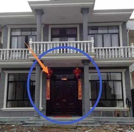 新房大門萬萬不能這樣裝,一旦犯了忌諱,再有錢也越住越窮!