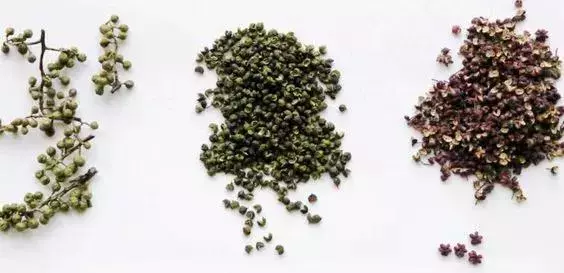 1把花椒能治4種病,趕走一身濕氣,80歲也無白髮!