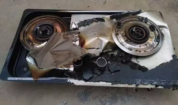 鋼化玻璃液化石油氣爐爆炸 2歲男童慘遭燙傷