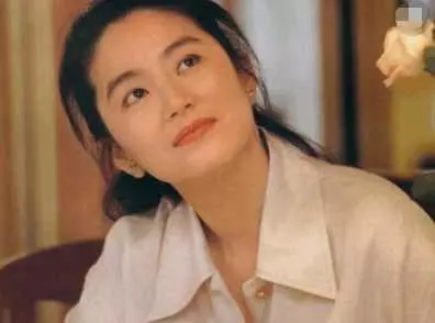 他是台灣三大醜男之首,身價百億最愛艷星,如今留給兒子的只剩26億債務!最後一句話太心酸!