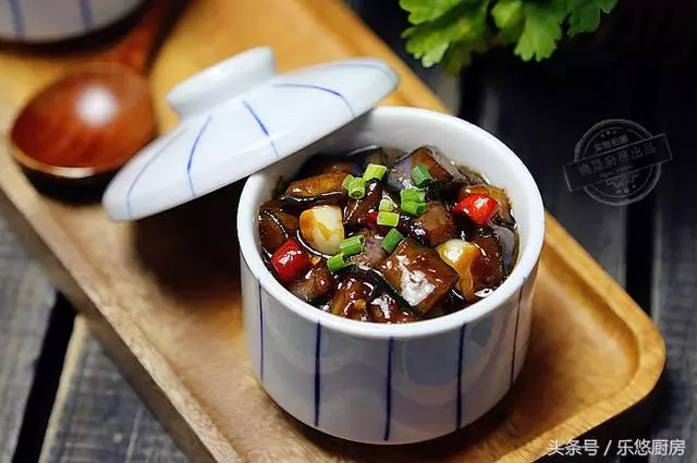 茄子的10種下飯做法,難得的紫色蔬菜,夏天最實惠,營養還最足