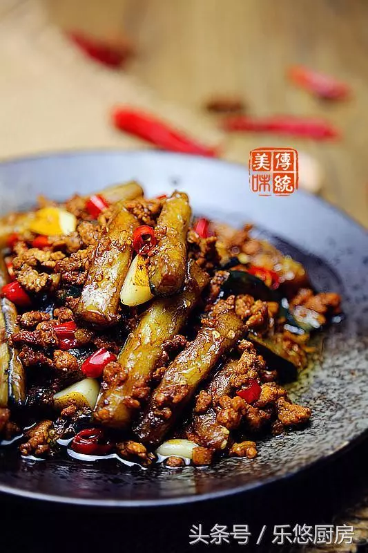 茄子的10種下飯做法,難得的紫色蔬菜,夏天最實惠,營養還最足