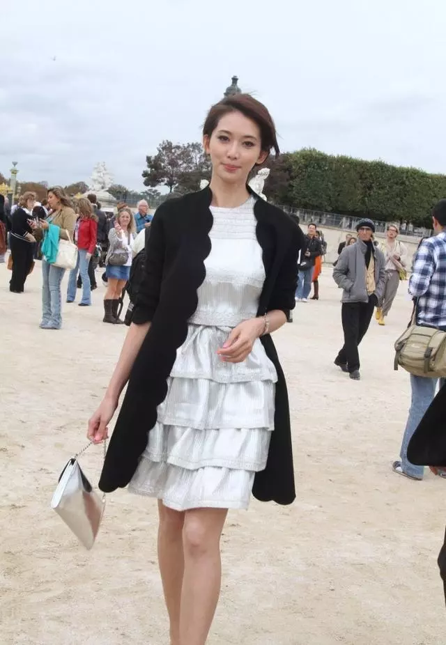 恭喜她離婚了!剛結婚就被家暴!丈夫還愛上閨蜜,如今離婚搶兒子!