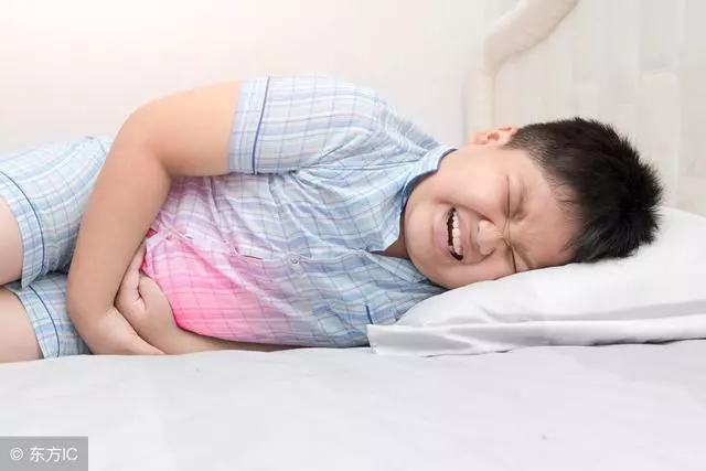腸胃炎時只能喝粥?醫生:不,除了這兩種食物,吃什麼都可以!