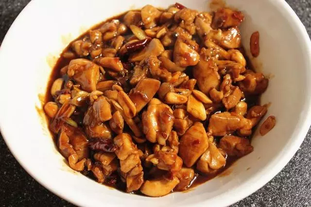 宮保雞丁14種經典做法,鮮香正宗,下飯開胃,連吃3天也不膩
