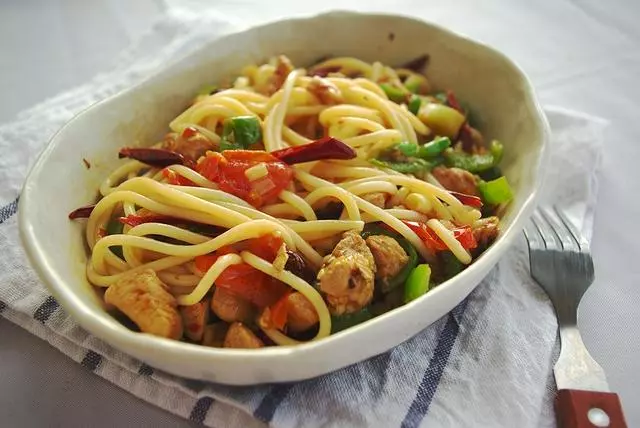 宮保雞丁14種經典做法,鮮香正宗,下飯開胃,連吃3天也不膩