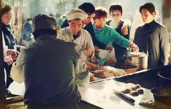 (吃喝玩樂在北京)50張照片,帶你認識北京人的早點